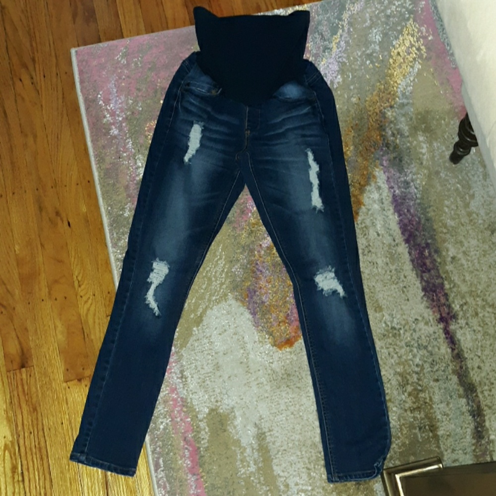 Maternity Jean's size xs distressed skinny